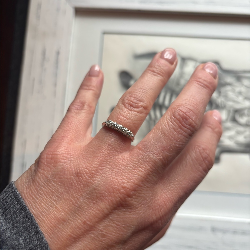 14kt white gold diamond ring sz 6 - Picture 6 of 7